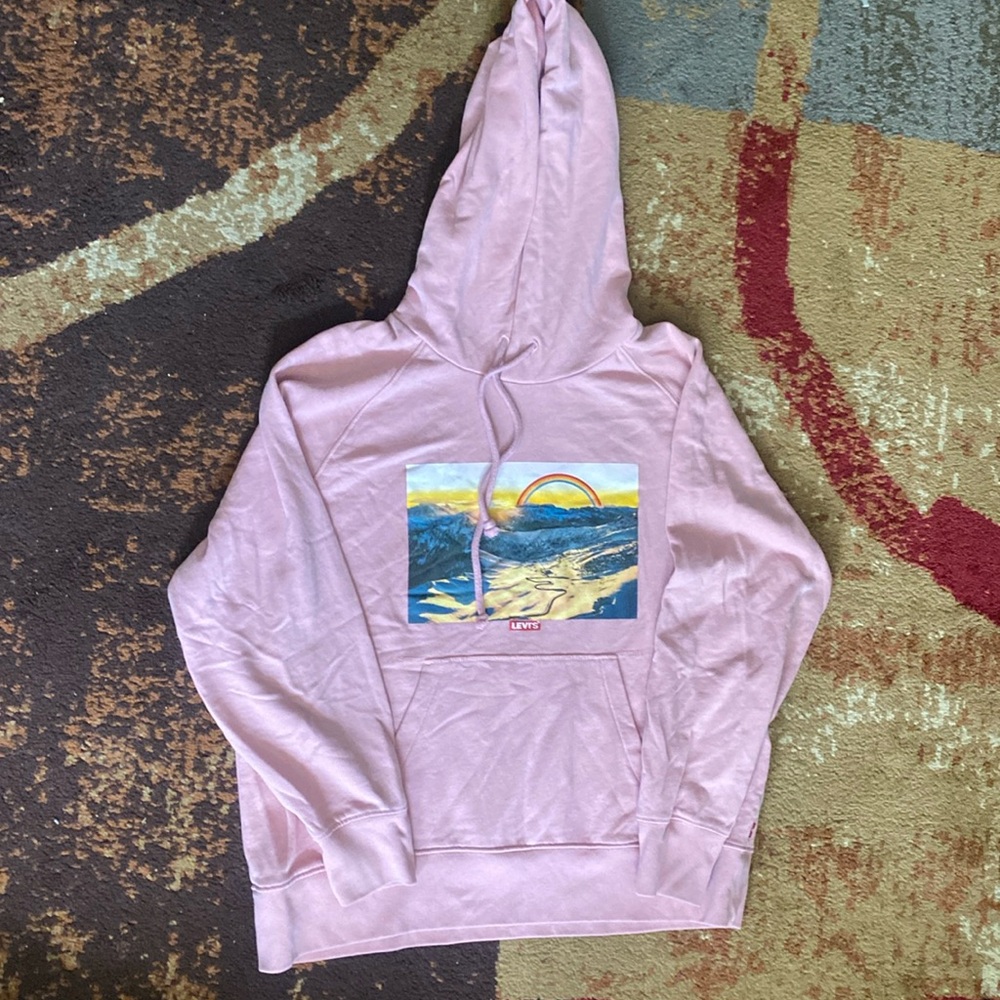 Pink levi’s hoodie